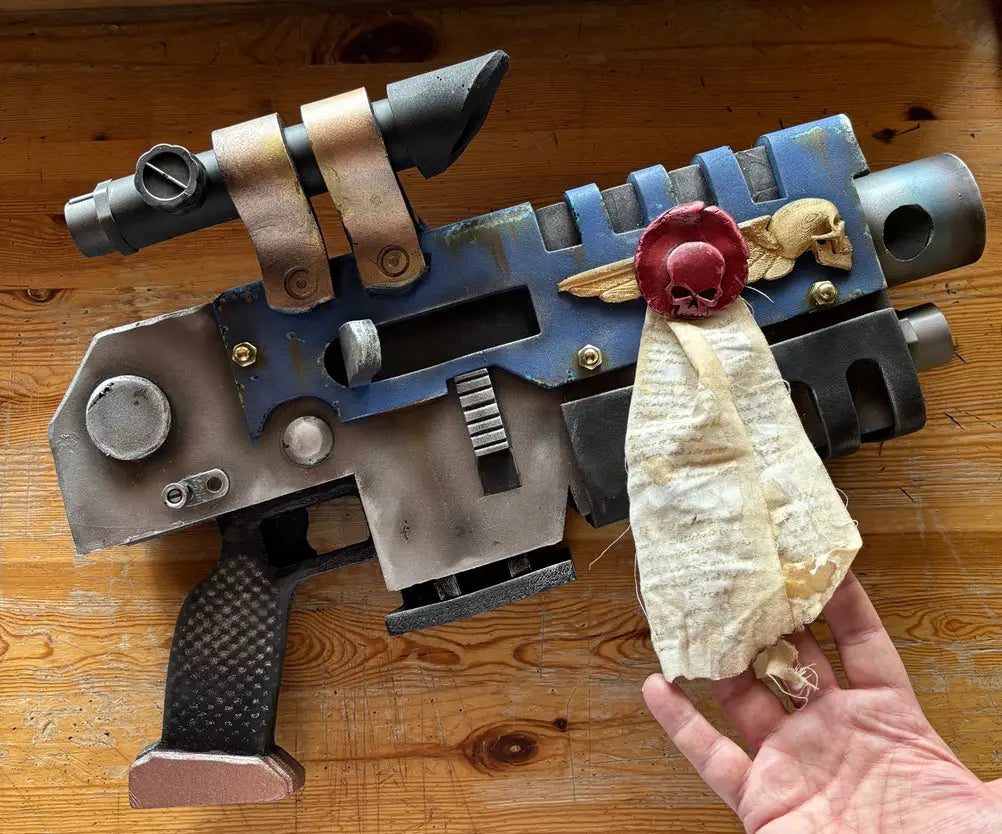 Warhammer 40K Bolter Cosplay Prop - Geek House Creations