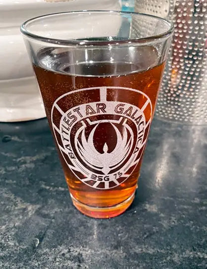 Battlestar Galactica Pint Glass, Fanart of the Battlestar Galactica TV series - Geek House Creations